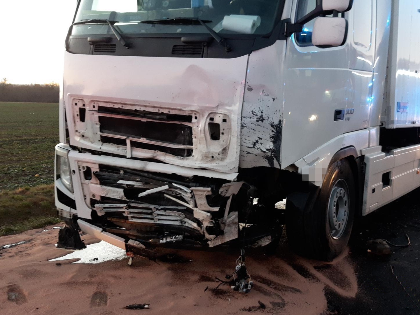 001 - tragická dopravní nehoda u Pňova-Předhradí.jpg