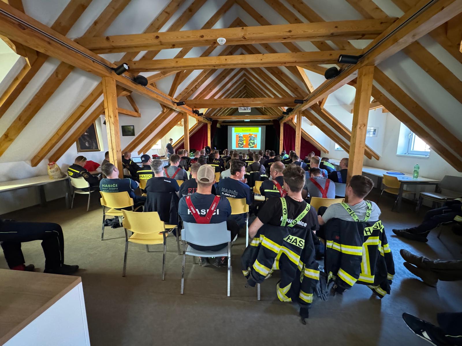 003-Výcvik nositelů dýchací techniky jednotek SDH.jpeg