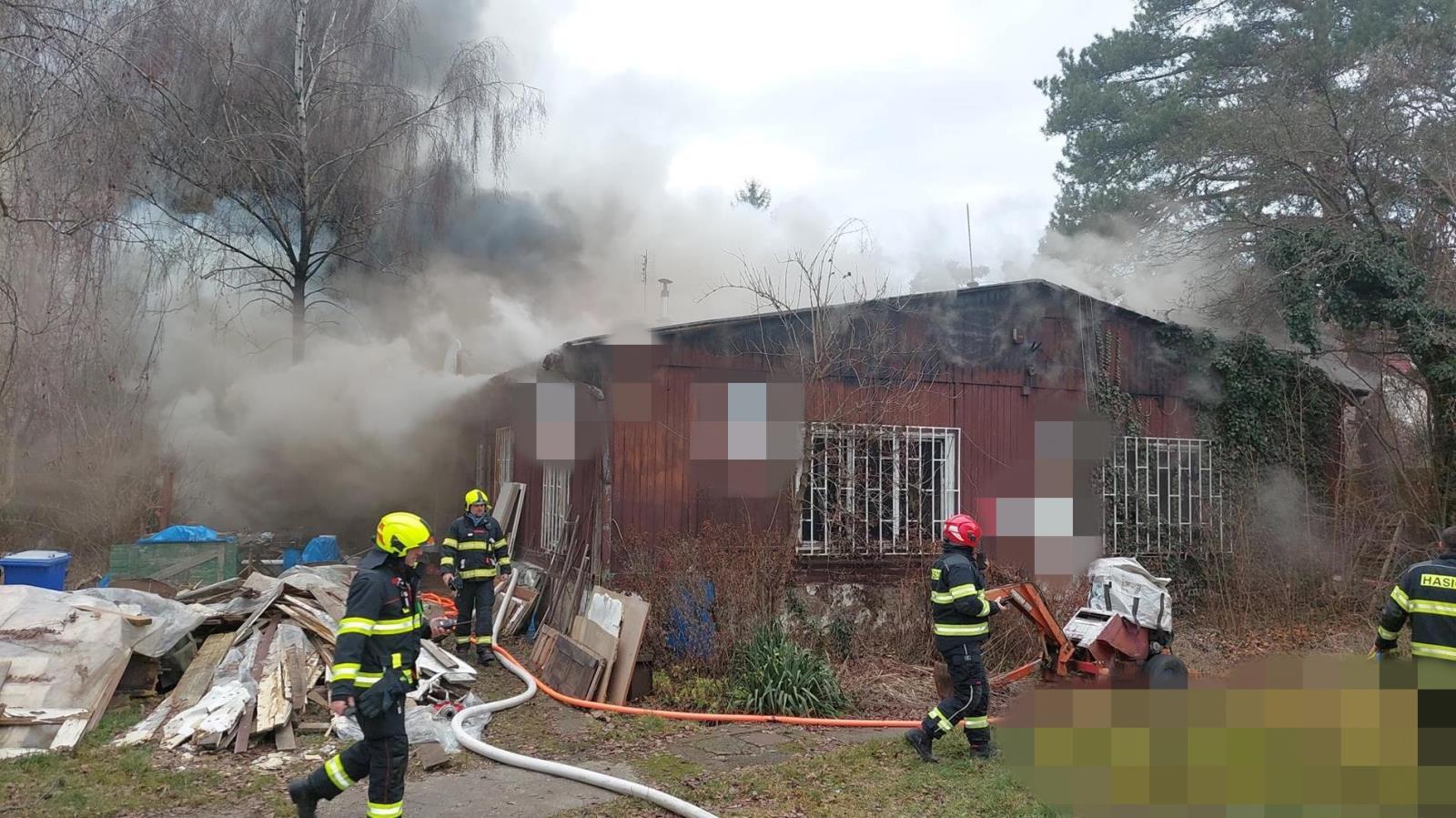 003-vánoční svátky - Hostivice.jpg