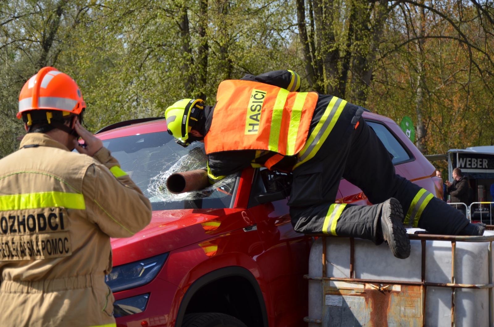 004 - soutěžní pokus.JPG