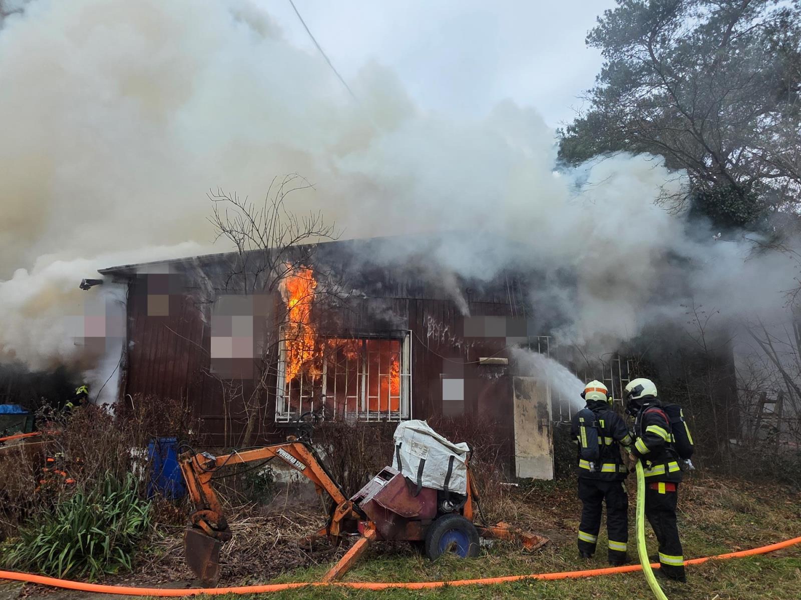 004 -vánoční svátky - Hostivice.jpg