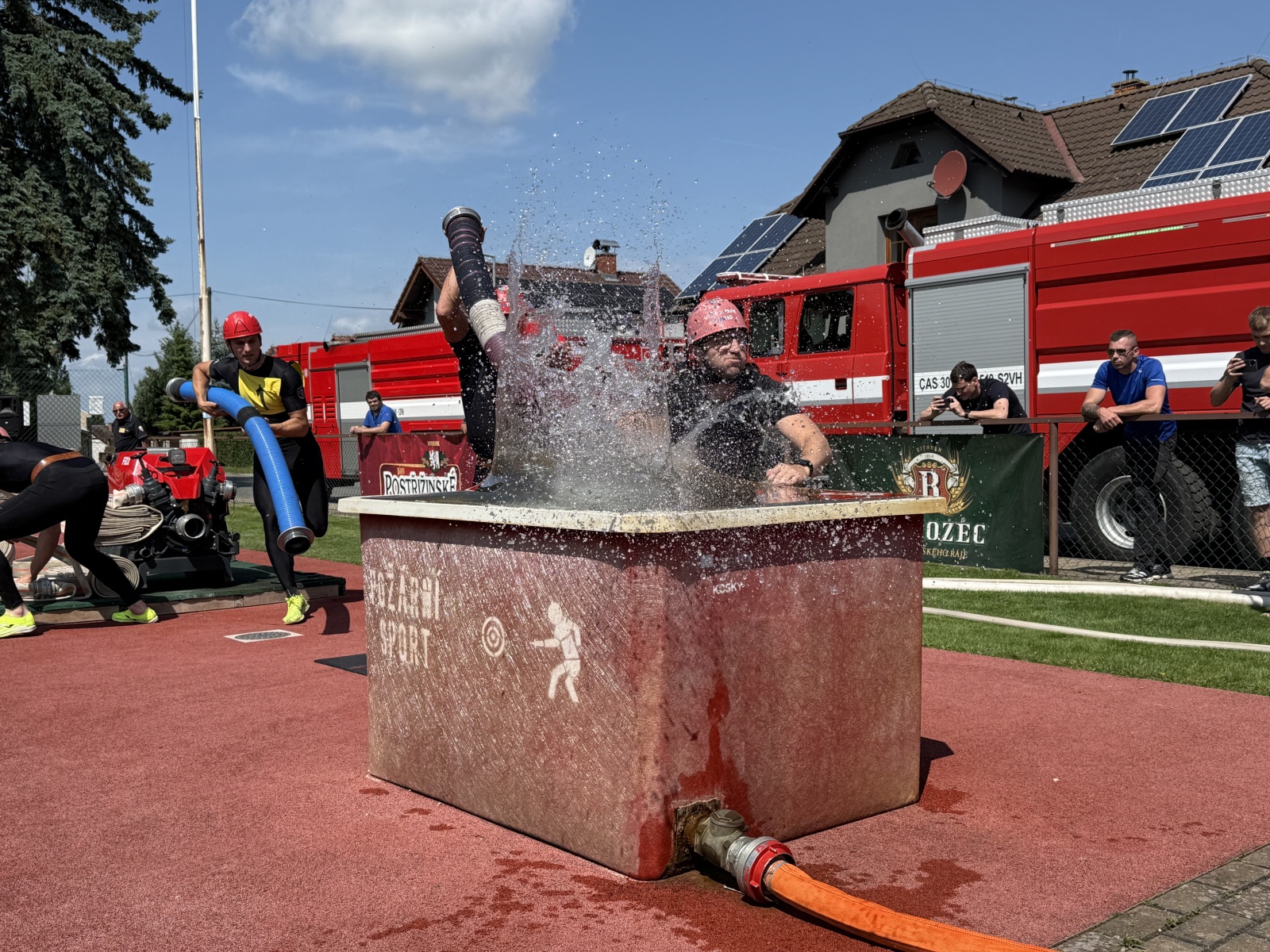 006-Velká cena v požárním útoku Dneboh.JPG