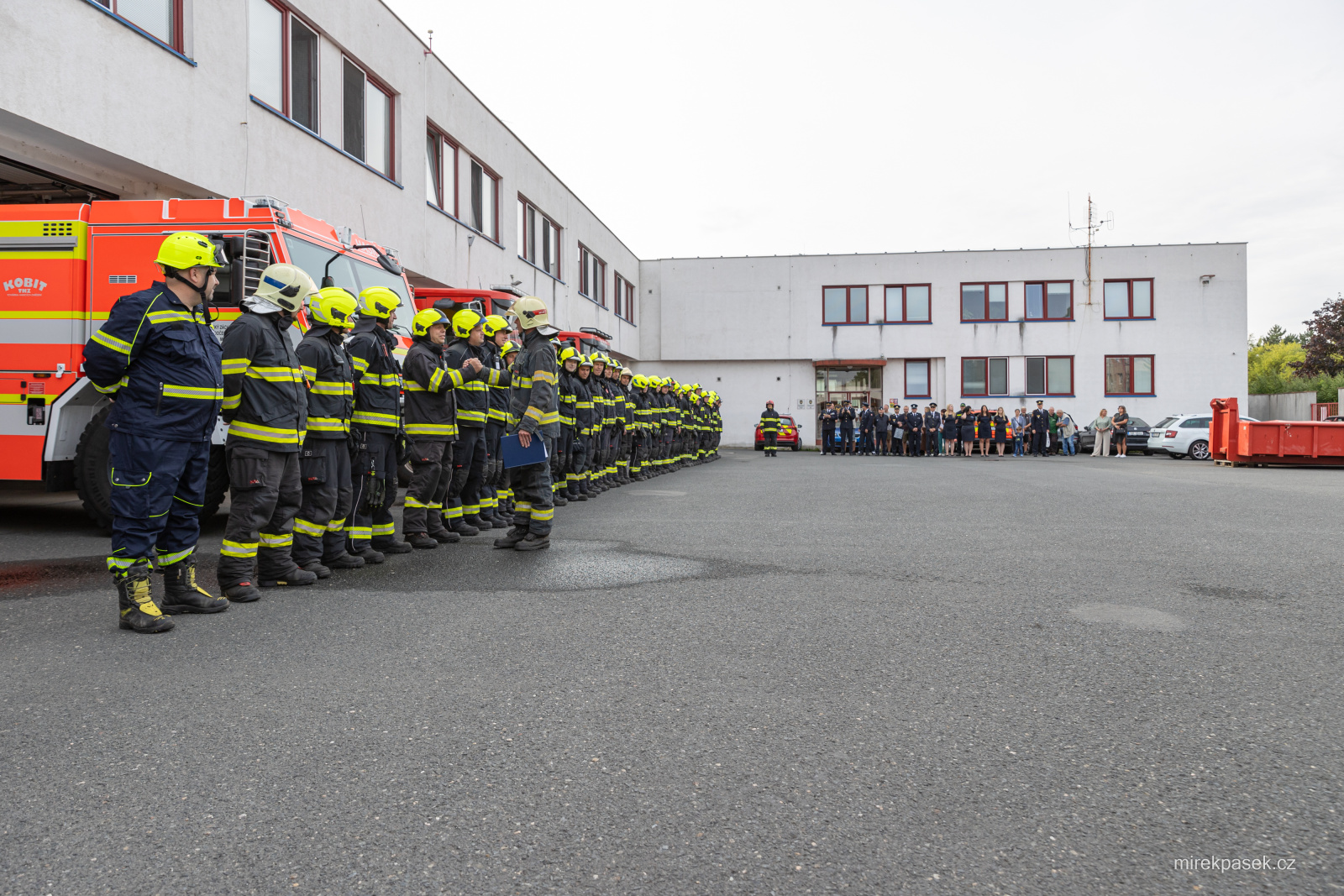 007-Rozloučení s Janem Žižkou na mělnické stanici.jpg