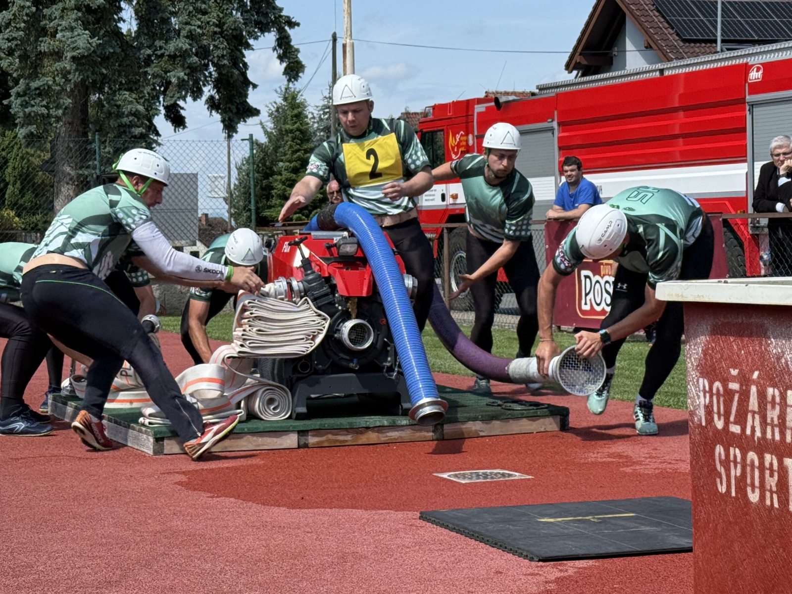 008-Velká cena v požárním útoku Dneboh.JPG