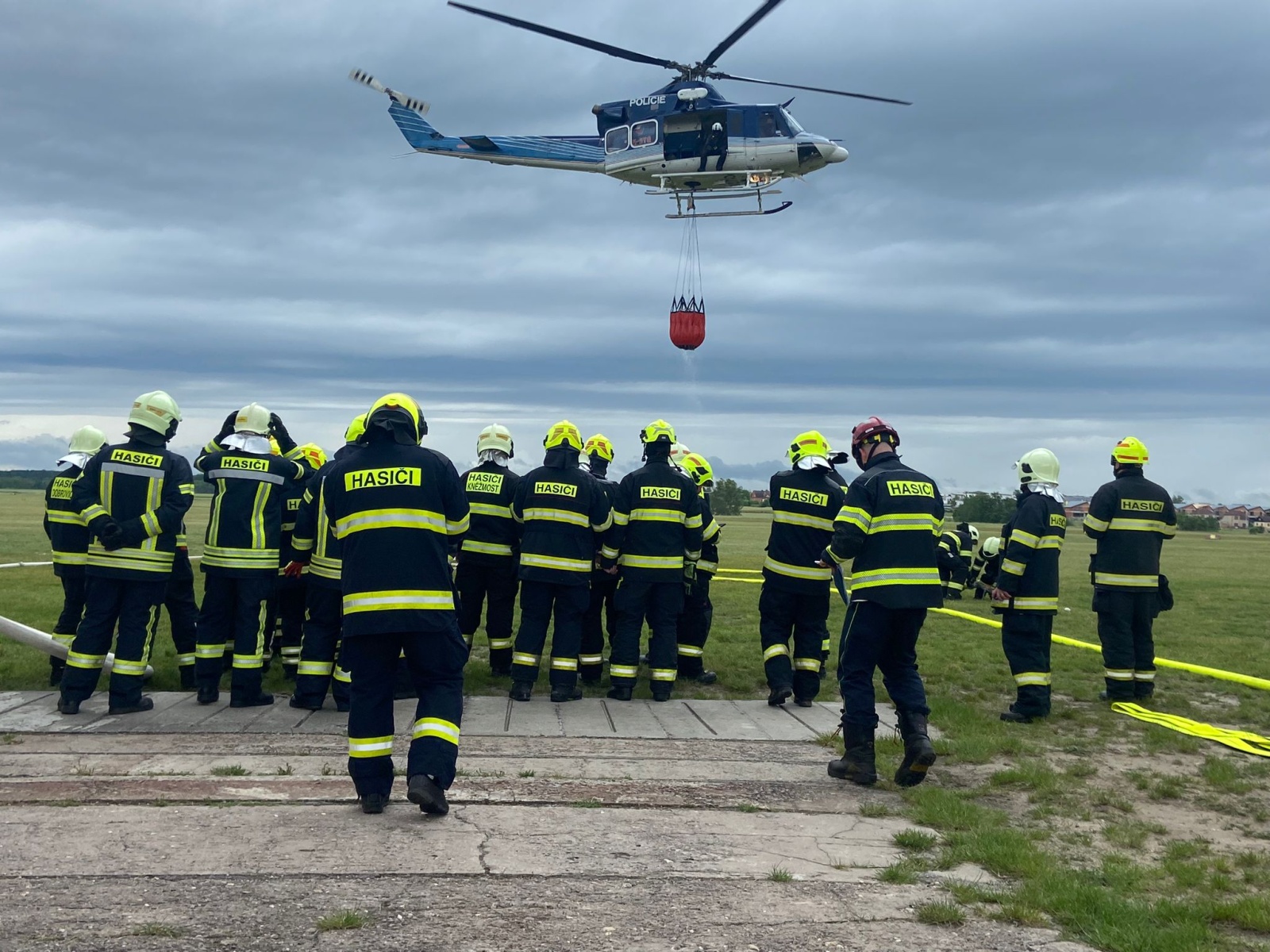 010-Nácvik plnění bambivaku na Mladoboleslavsku.jpeg