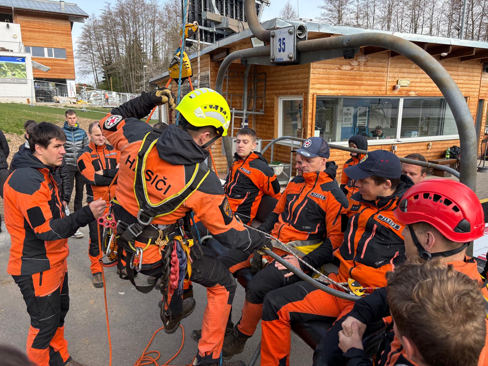 010-výcvik na Monínci.jpeg