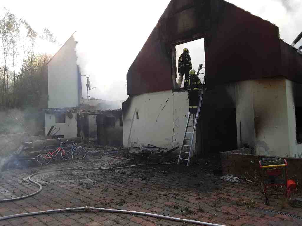 0106_pozar_dum_hyncina (8).jpg