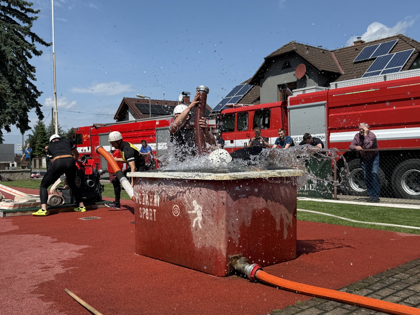 011-Velká cena v požárním útoku Dneboh.JPG