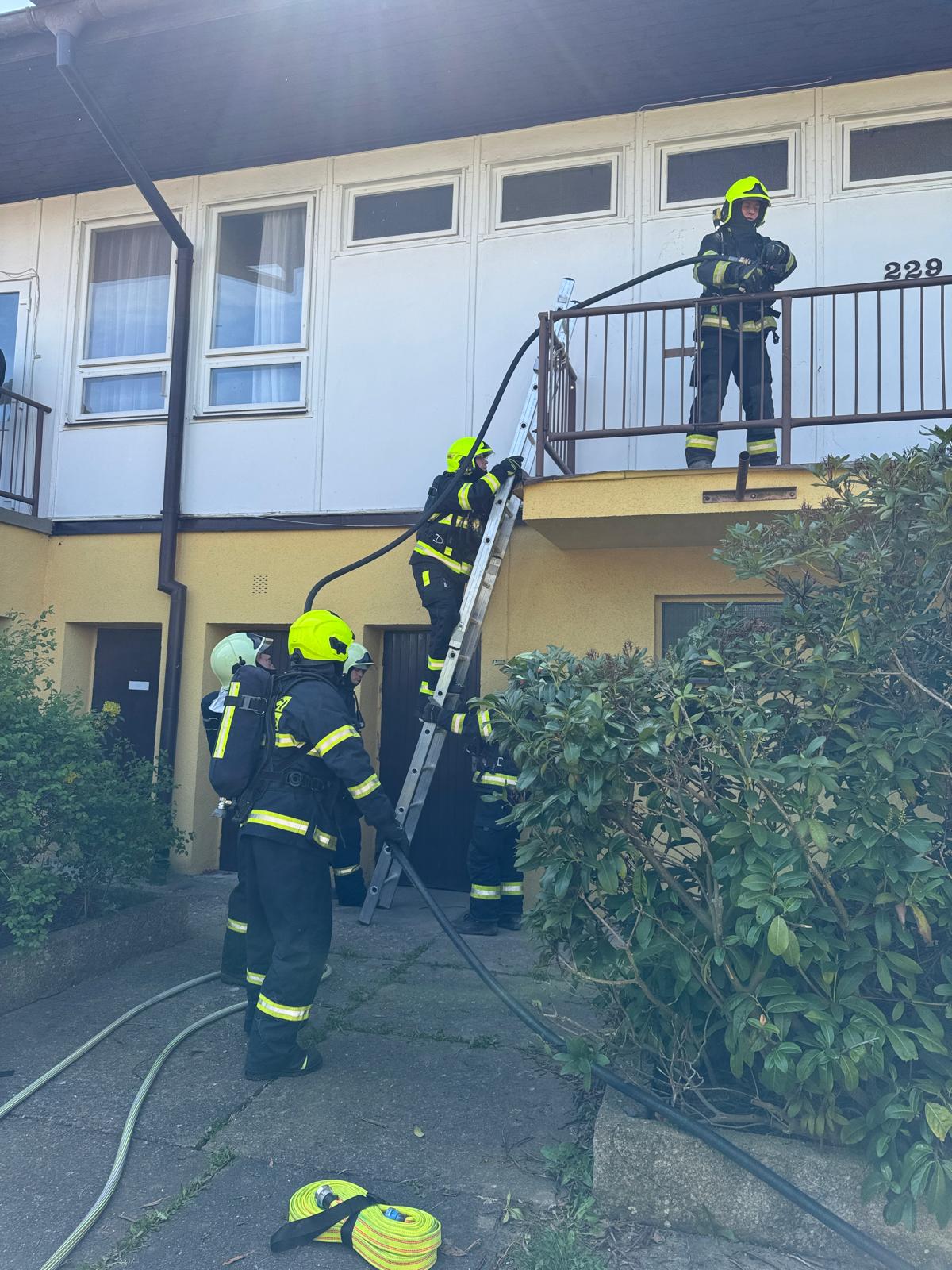 011-Výcvik nositelů dýchací techniky jednotek SDH.jpeg