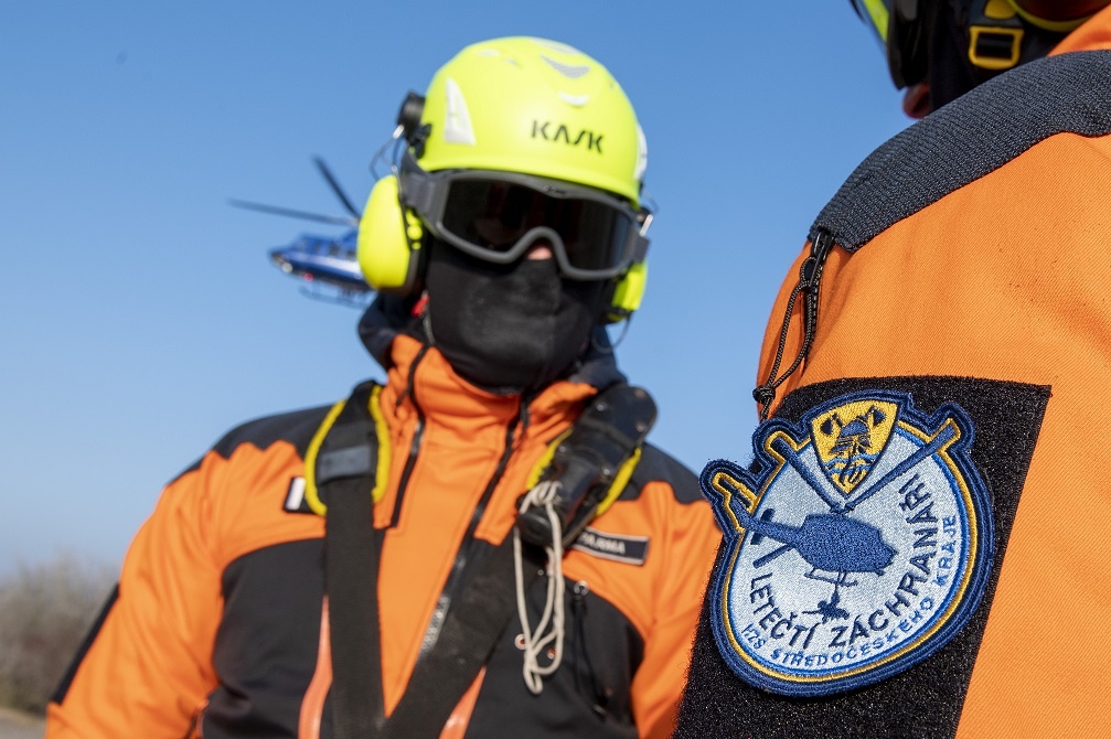 011 - výcvik leteckých záchranářů.jpg