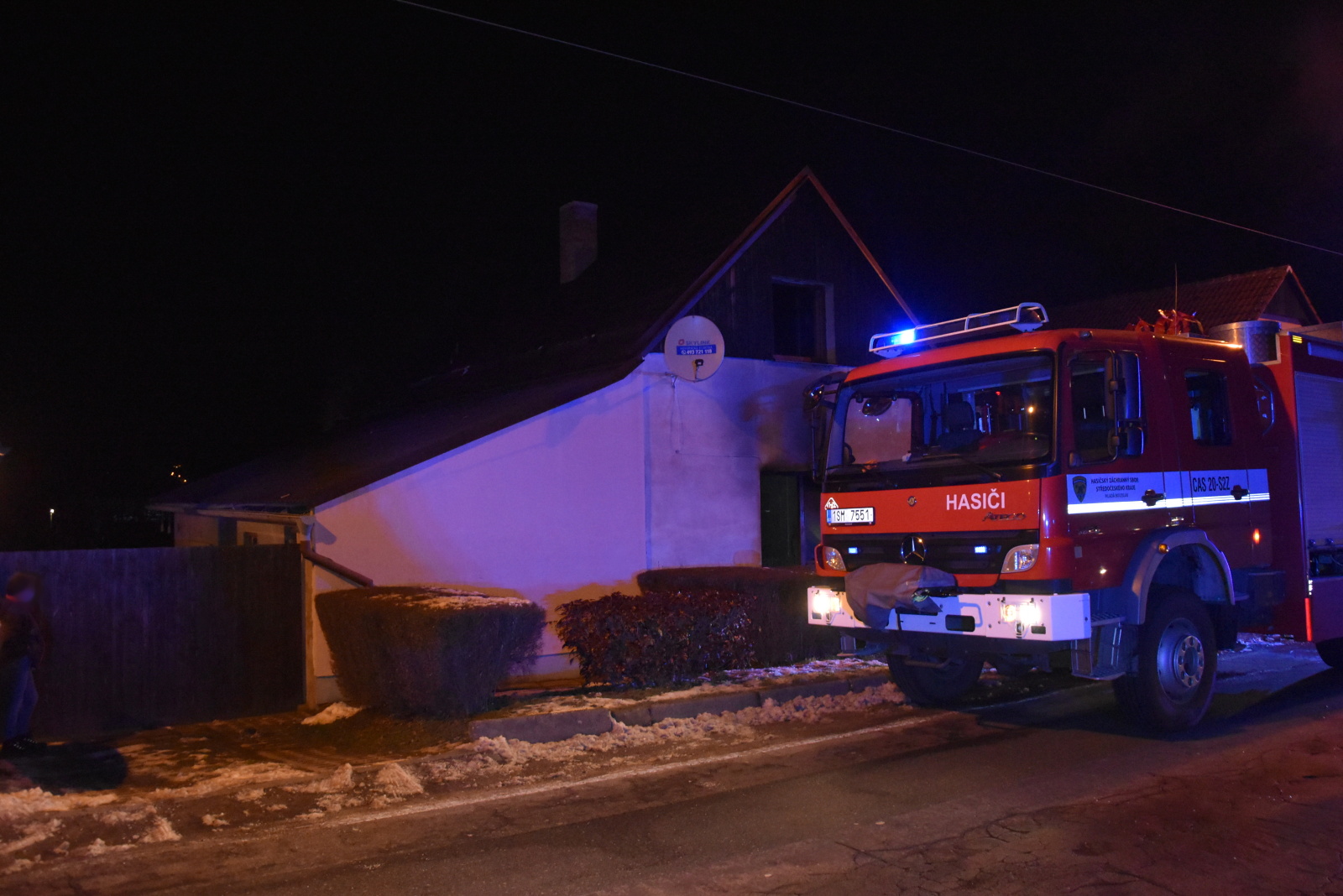 013-Požár RD Benátky nad Jizerou.JPG