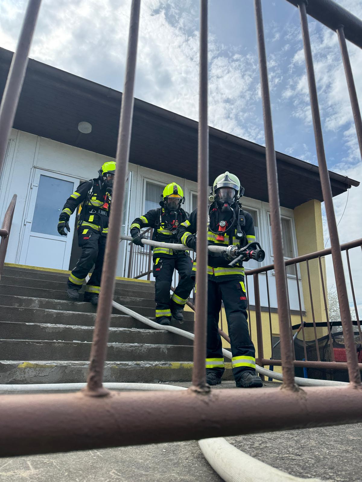 014-Výcvik nositelů dýchací techniky jednotek SDH.jpeg