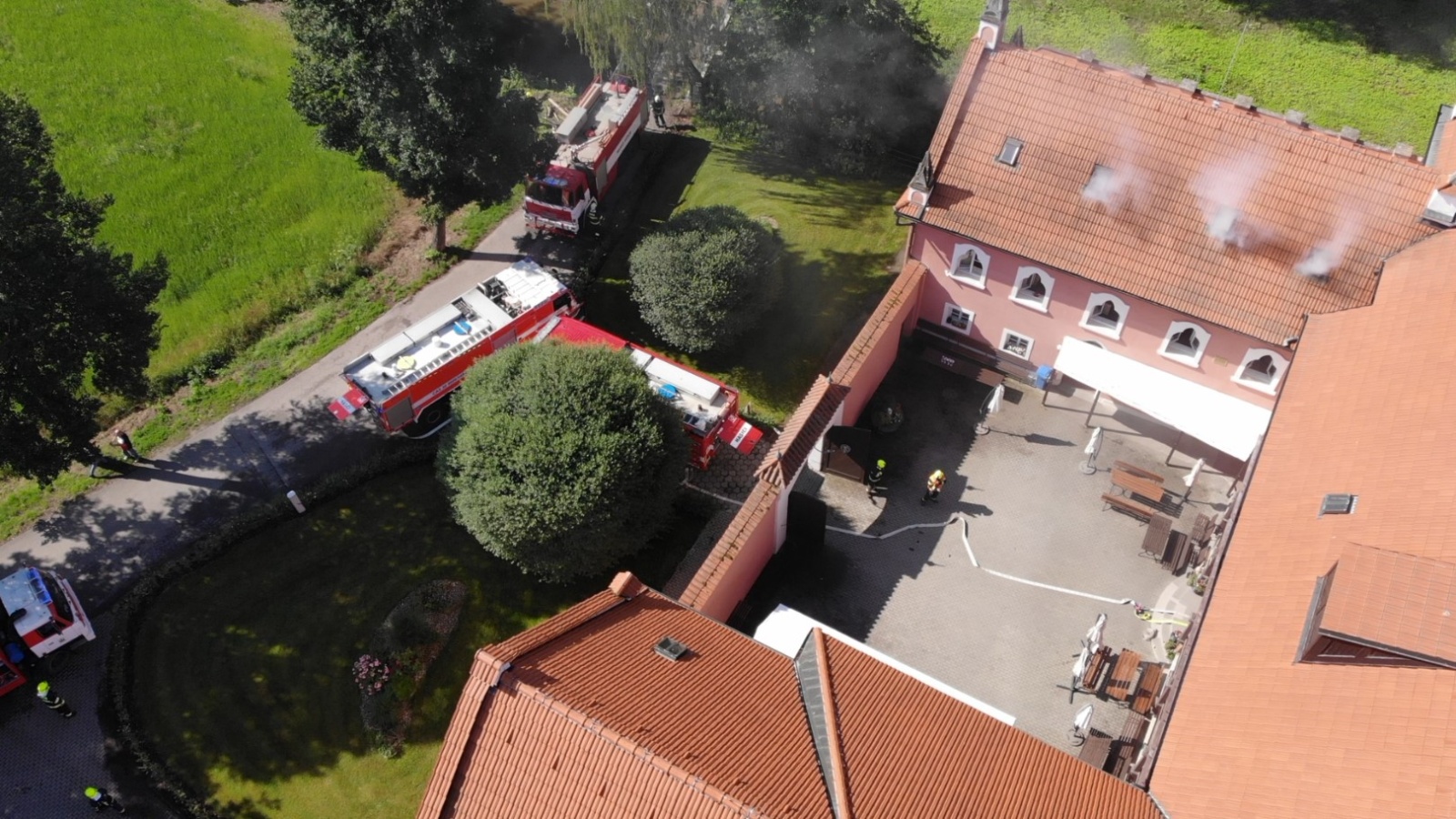 015-Taktické cvičení v domově seniorů ve Všestudech na Mělnicku.jpg