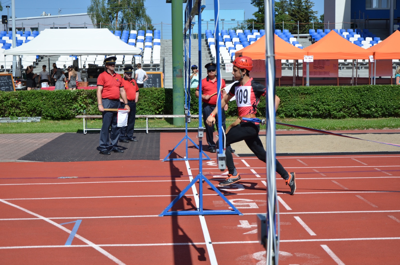 016 - Krajská soutěž v požárním sportu.JPG