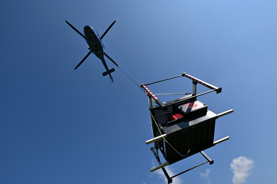 016-nácvik hašení v těžko přístupném terénu.JPG