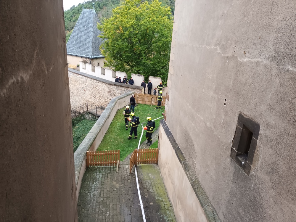 020-Taktické cvičení Karlštejn.jpg