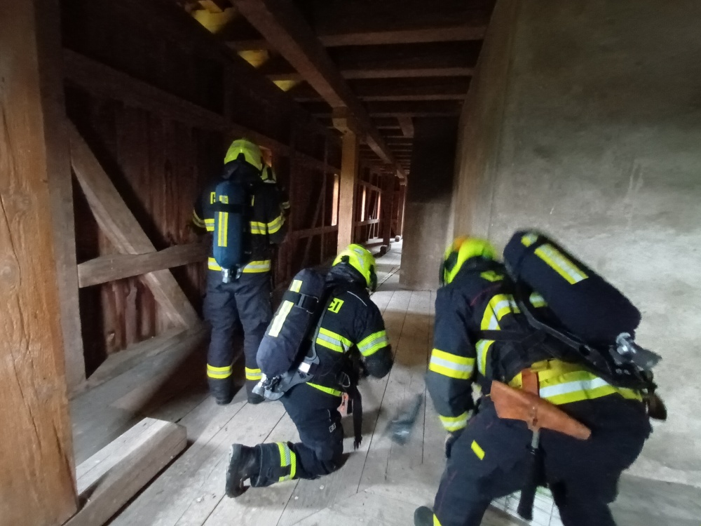 023-Taktické cvičení Karlštejn.jpg