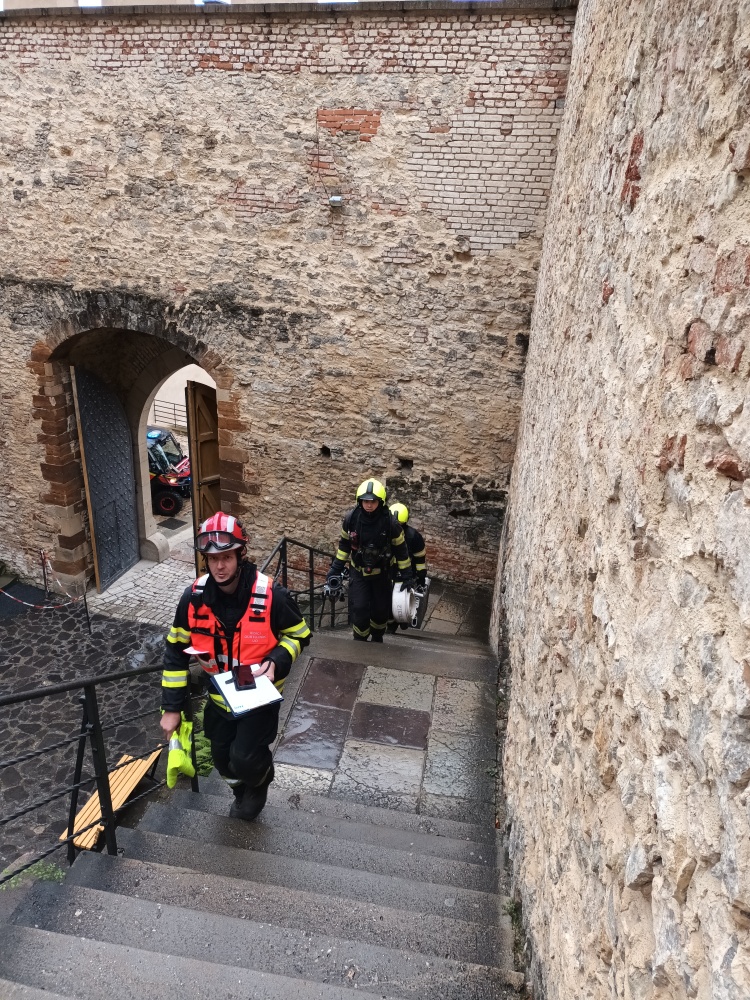 024-Taktické cvičení Karlštejn.jpg