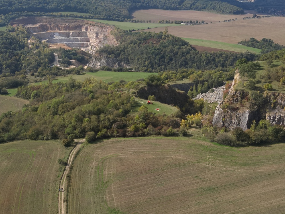 024-nácvik hašení v těžko přístupném terénu.JPG
