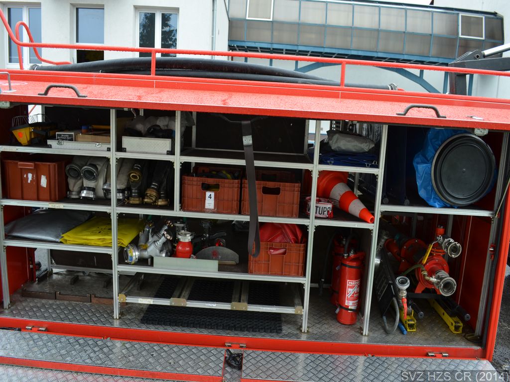 03_kontejner_automobilovy_chemicky.jpg