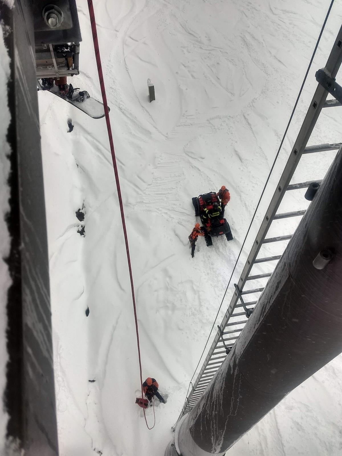 0602_zachrana_lanovka_premyslov (1).jpg