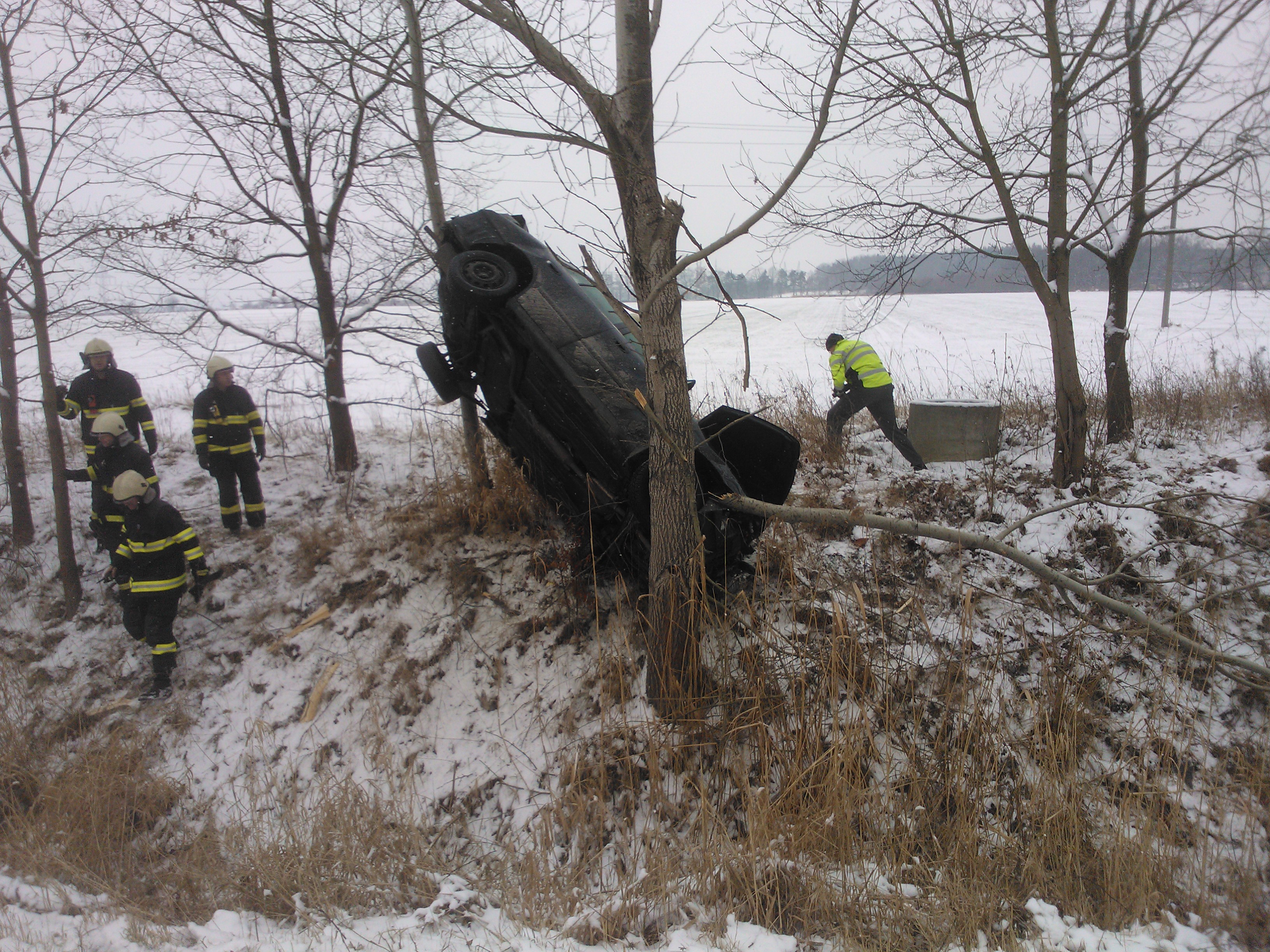 1 Dopravní nehoda OA, Bavorovice - 26. 1. 2014 (1).jpg
