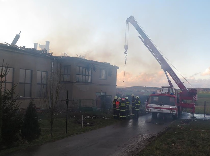 10 Požár kostela, Mirovice - 31. 3. 2015 (11).JPG