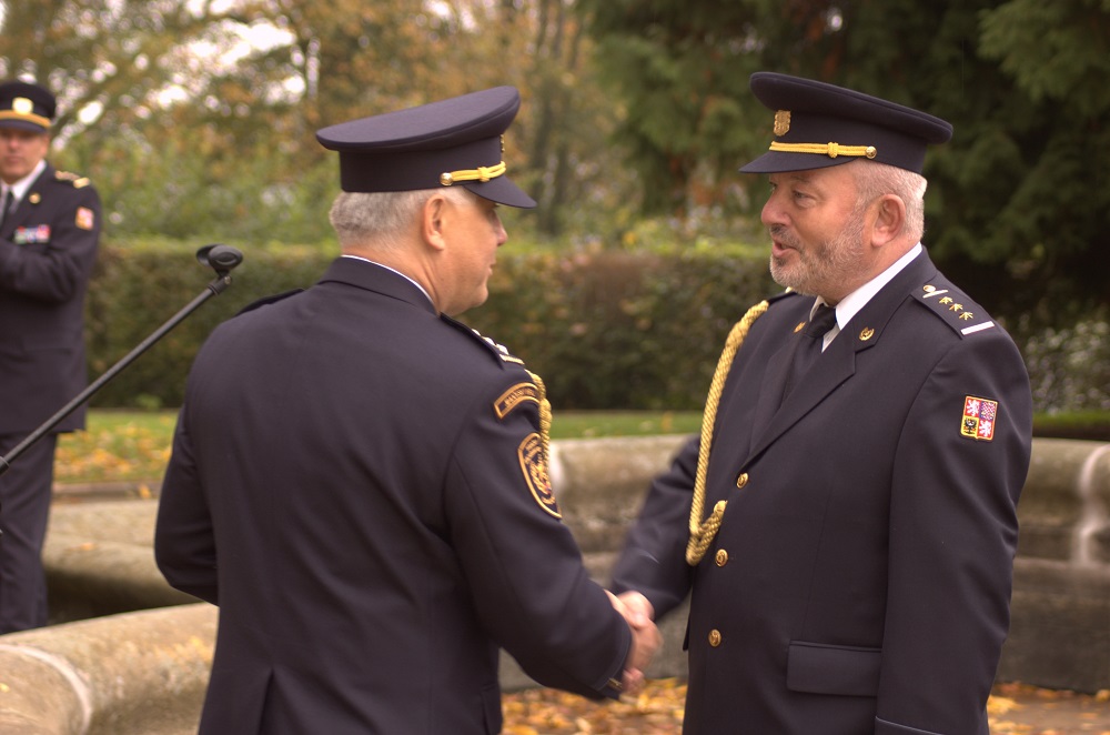 11 Slavnostní slib a předání medailí, Hluboká nad Vltavou - 15. 10. 2014 (11).jpg