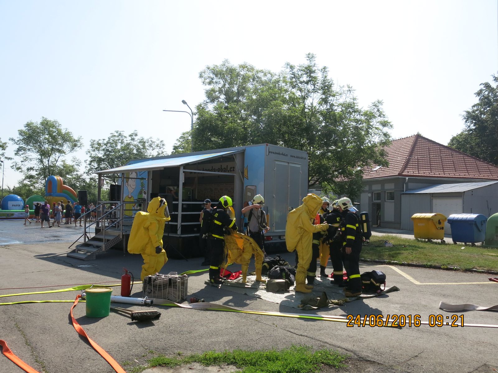 112zasahujeStudenka (12).JPG