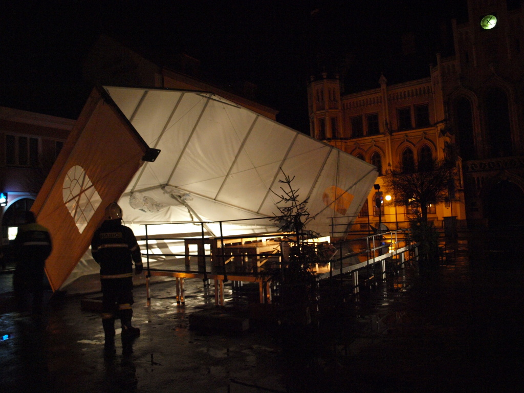 13-12-06 Nový Bydžov, Masarykovo nám..JPG