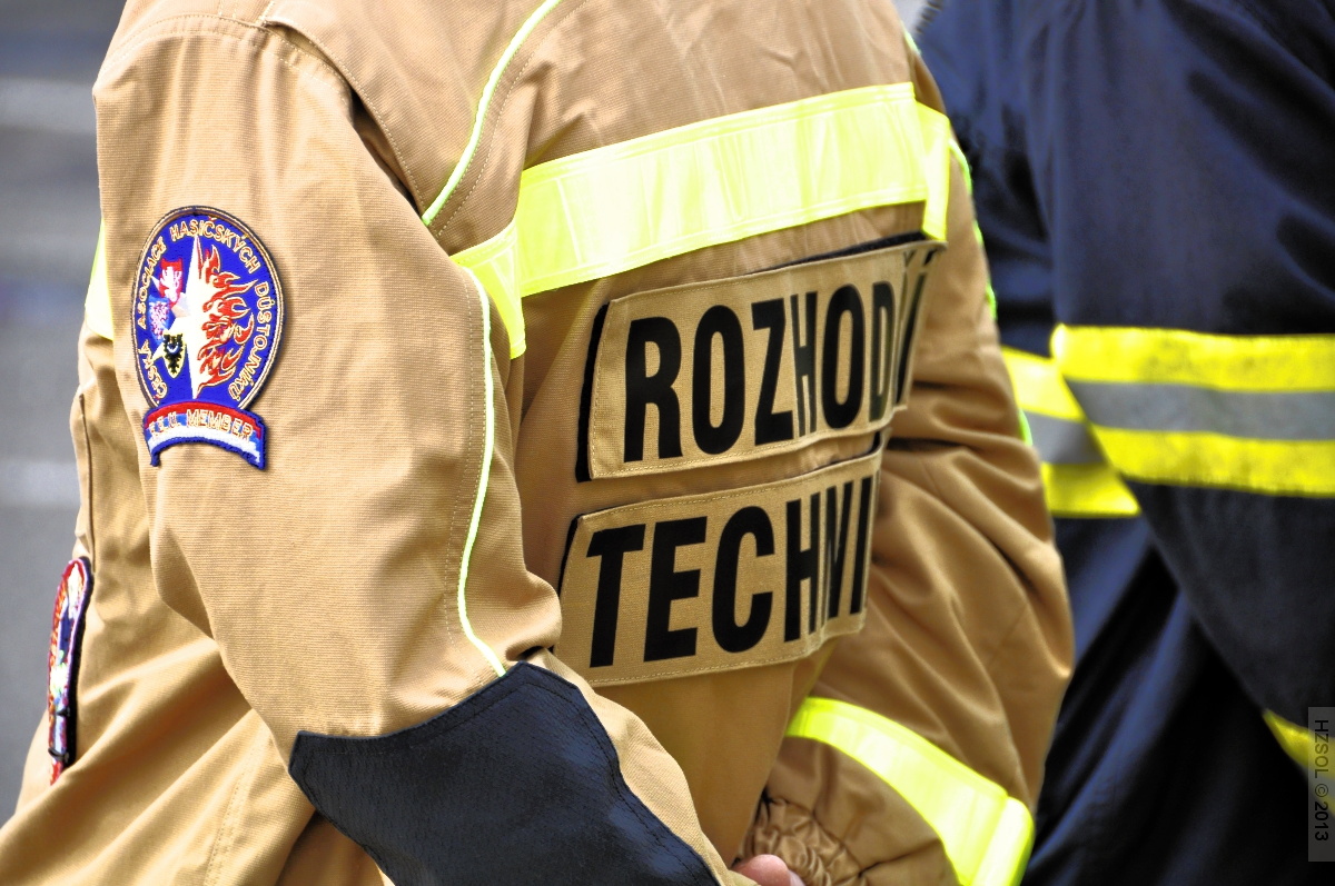 13 4-9-2013 Soutěž ve vyprošťování zraněných osob z havarovaných vozidel - Přerov (13).JPG