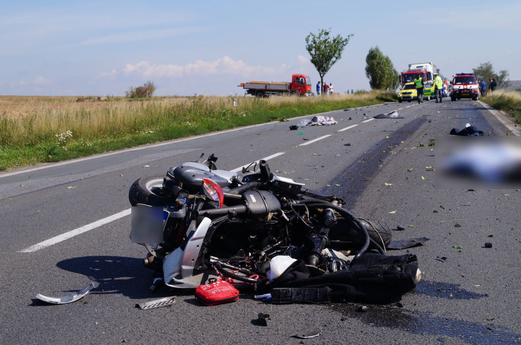 14-08-25 sil.č.I-33, Smiřice (1).JPG