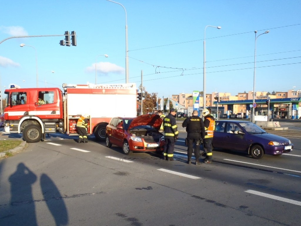 14.11.2016 (PM 14.51) DN Plzeň, alej Svobody.JPG