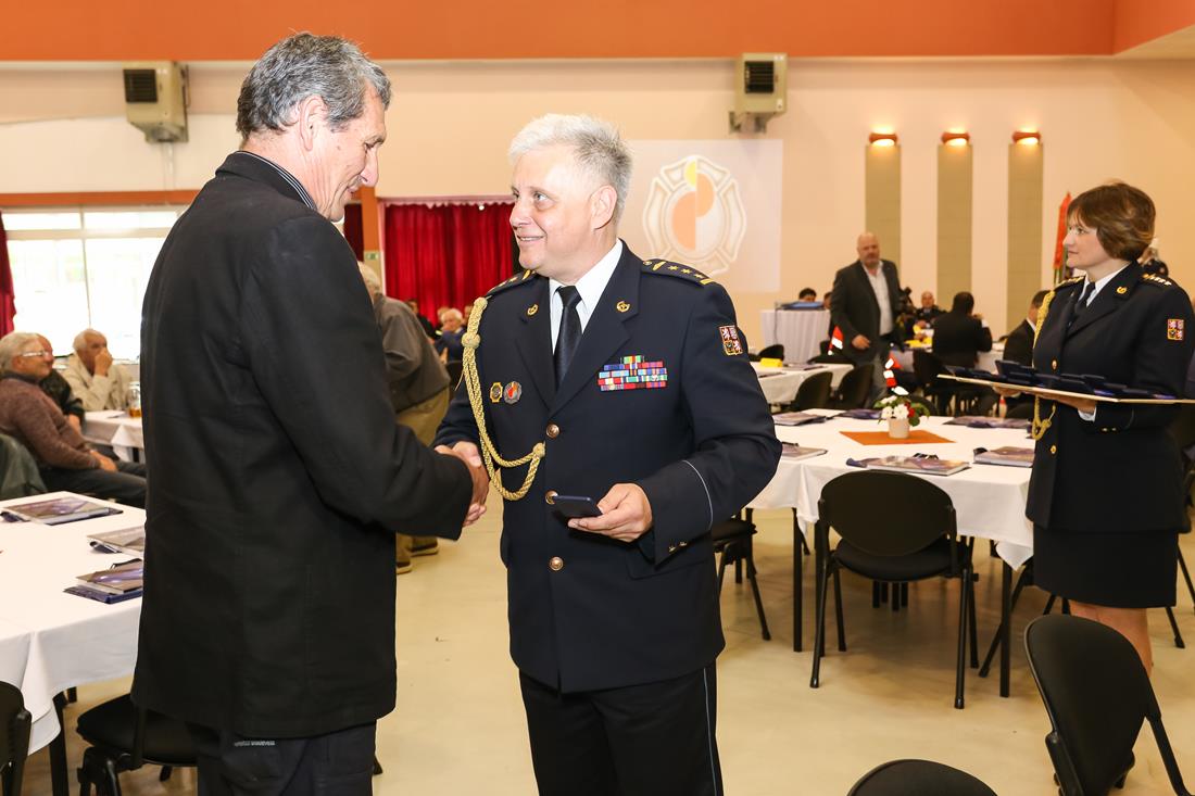 150 let hasičů v ČB - slavnostní aktiv - 12. 5. 2016 (5).JPG