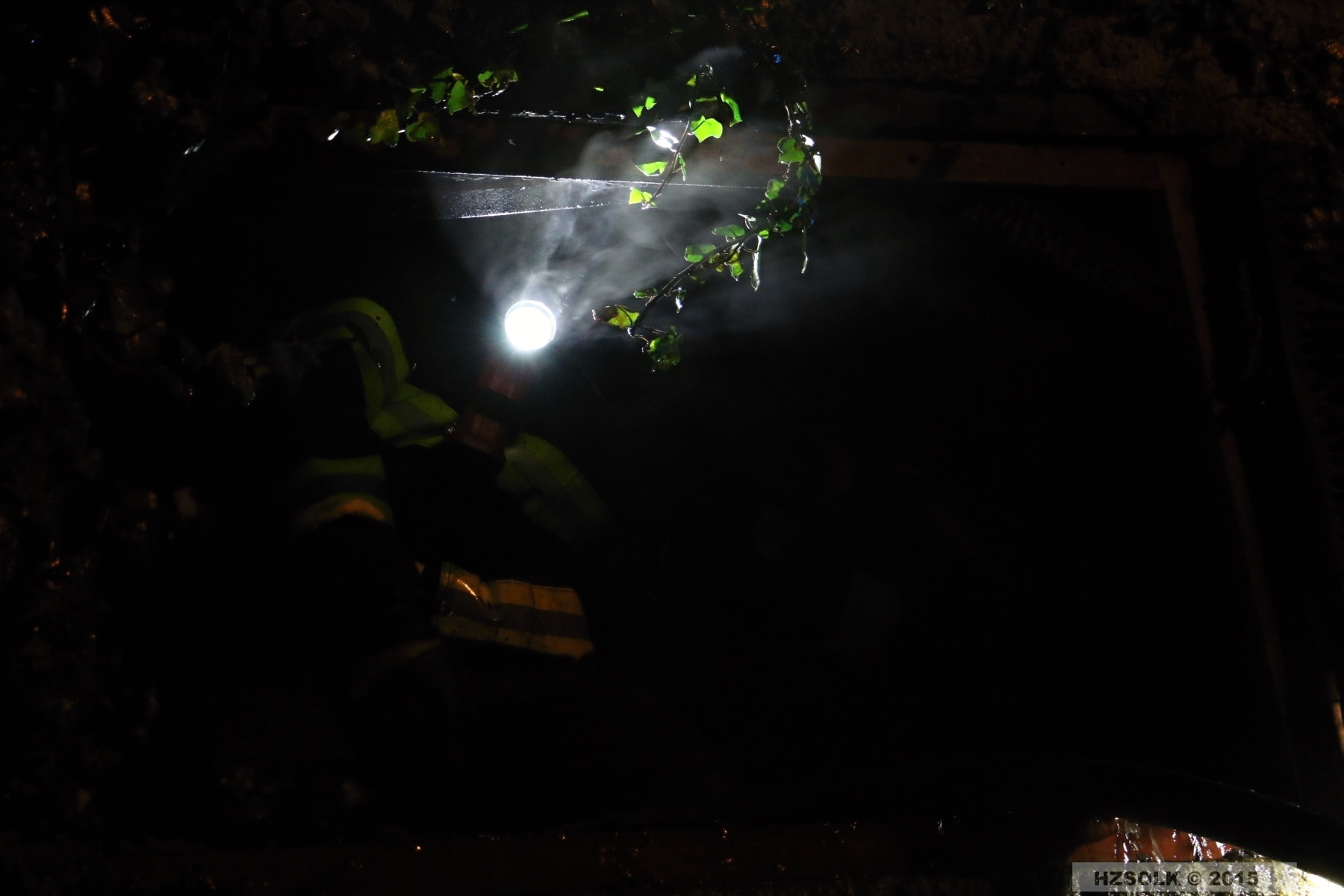 16 P_NB_Nedvězí_23-3-2015 Požár zahradního objektu (23).JPG