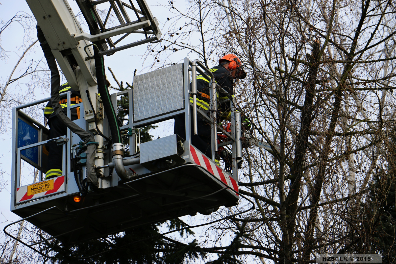 16 TP_Olomouc_Jilova_1-4-2015 odstranění stromu Olomouc (23).JPG