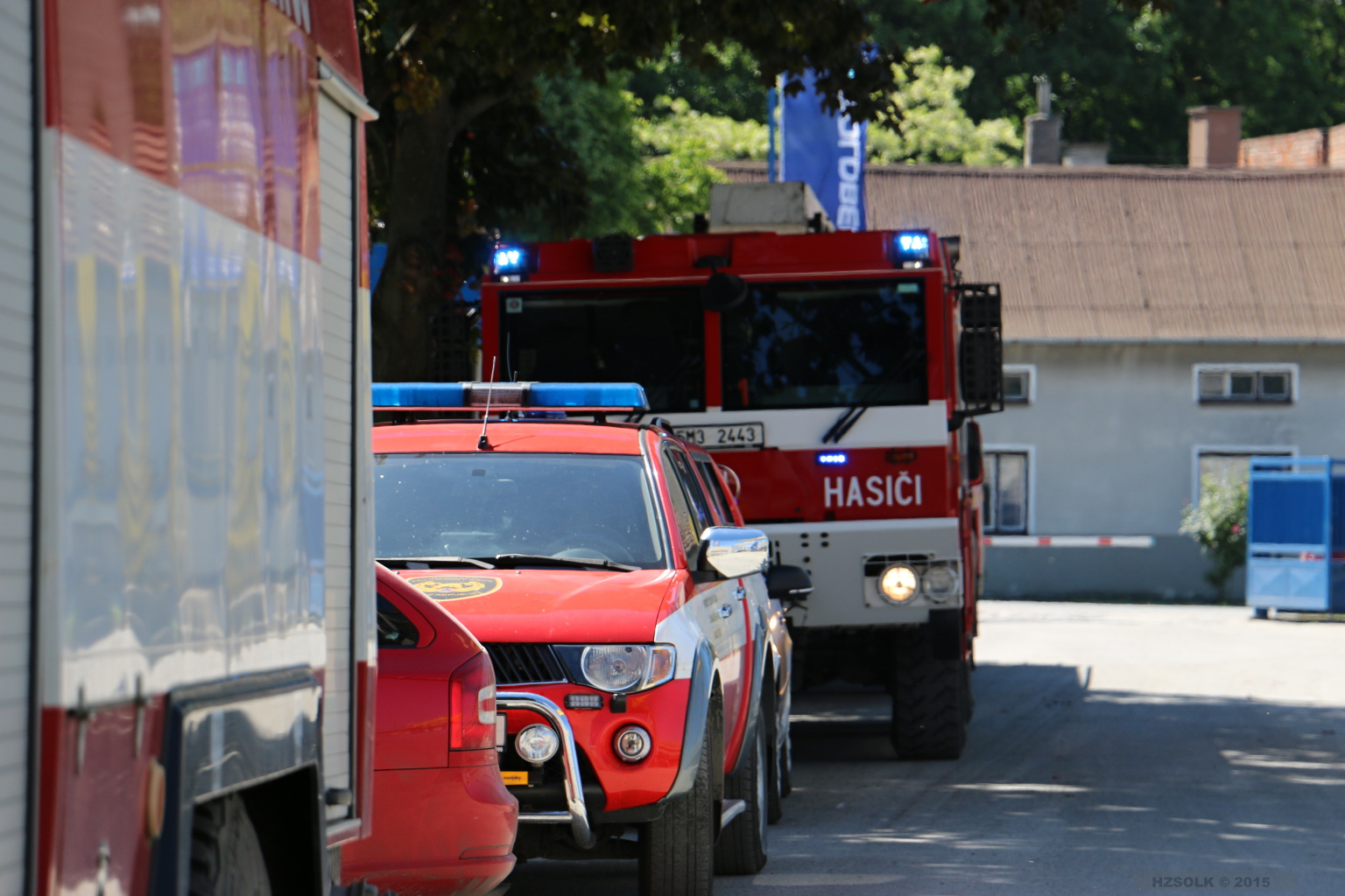 17 5-6-2015 Požár izolace haly Tovačov Annín (24).JPG