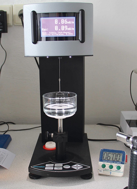 Obr. 3 Tenziometr 300 15 cm