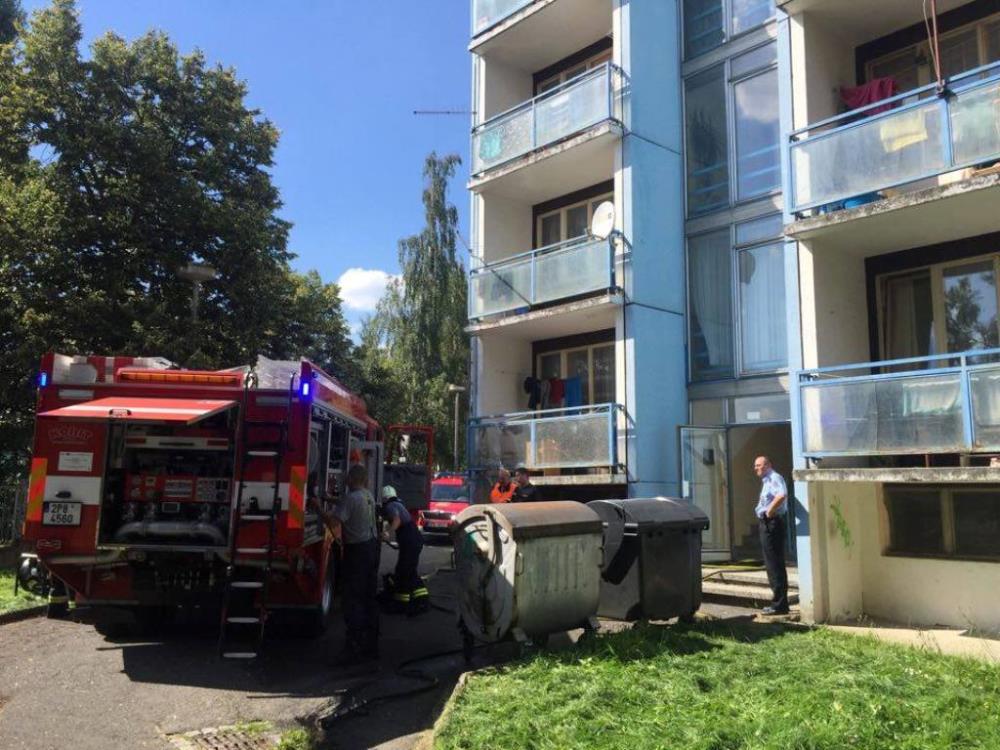 18.6.2016 (TC 12.54) požár ubytovny Tachov.jpg