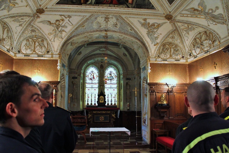2 Arcibiskupský palác