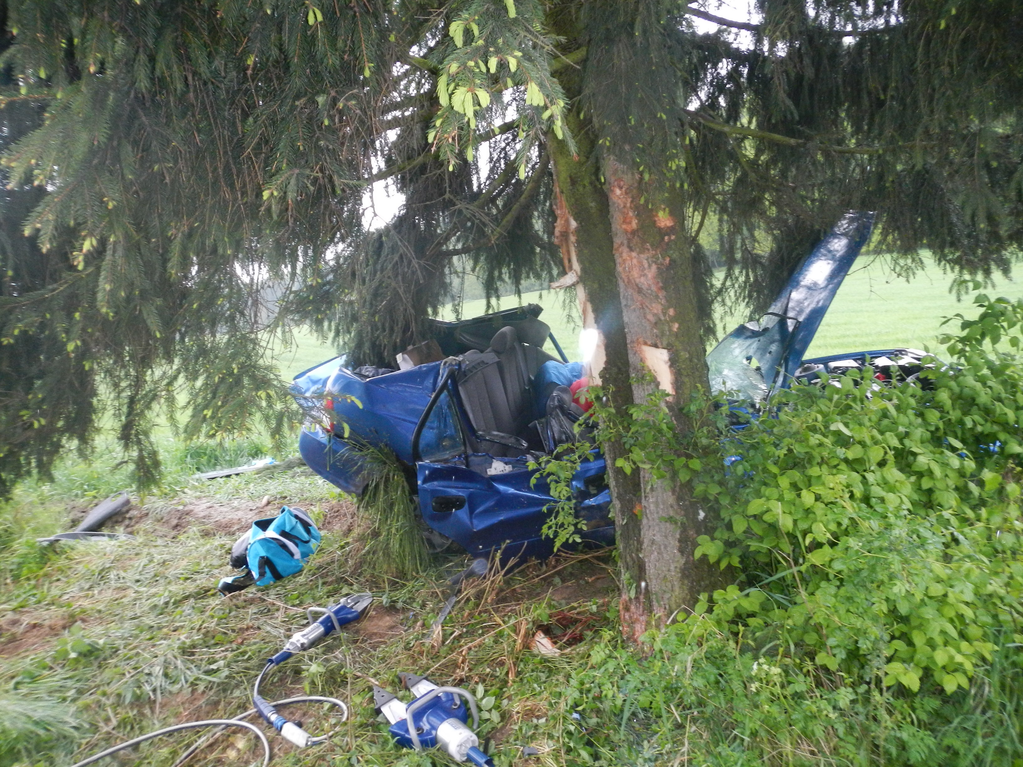 2 Dopravní nehoda, Hracholusky - 17. 5. 2014 (3).JPG