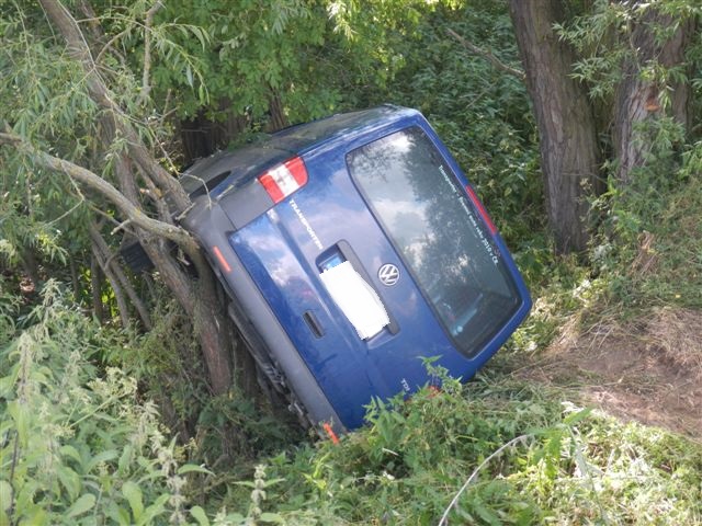 2 Dopravní nehoda dodávky, Křenovice - 7. 7. 2014 (2).jpg