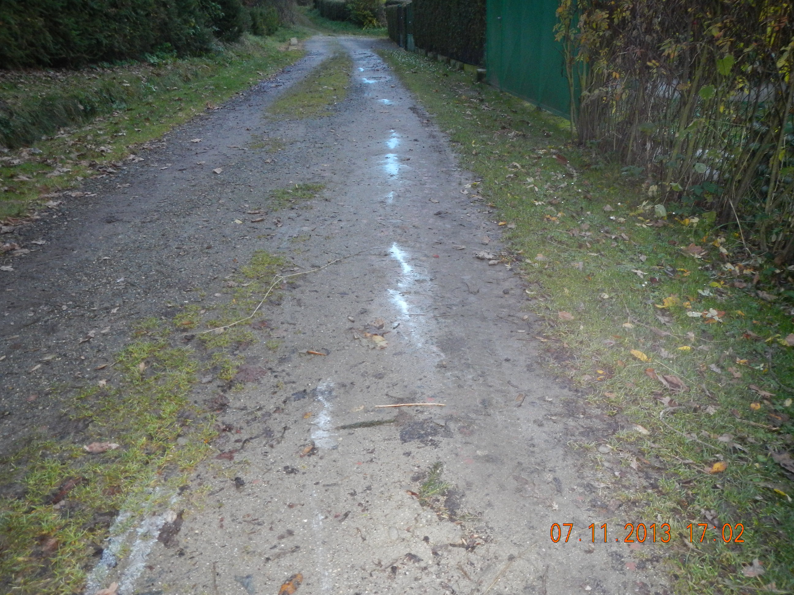 2 Neznámá látka, Sezimovo ?stí - 7. 11. 2013 (3).jpg
