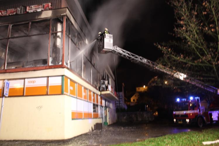 20111014-2011.10.20. - požár Ratolesti - Skleníku ČK_04.JPG