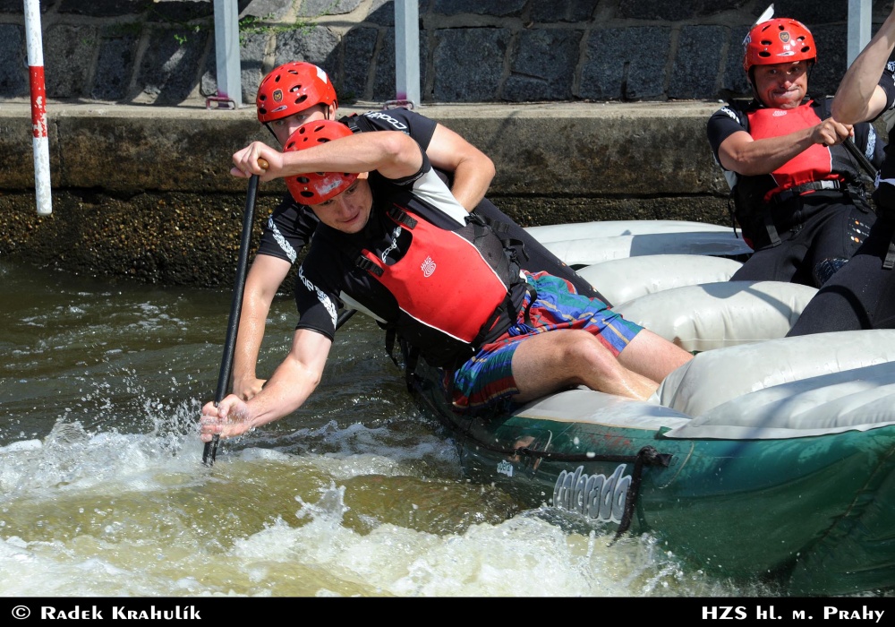 20120616C_raft_Kr12.jpg