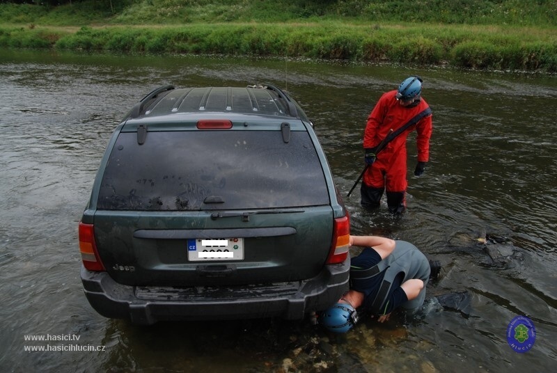 2012_08_03_auto_v_rece_OP_01.jpg
