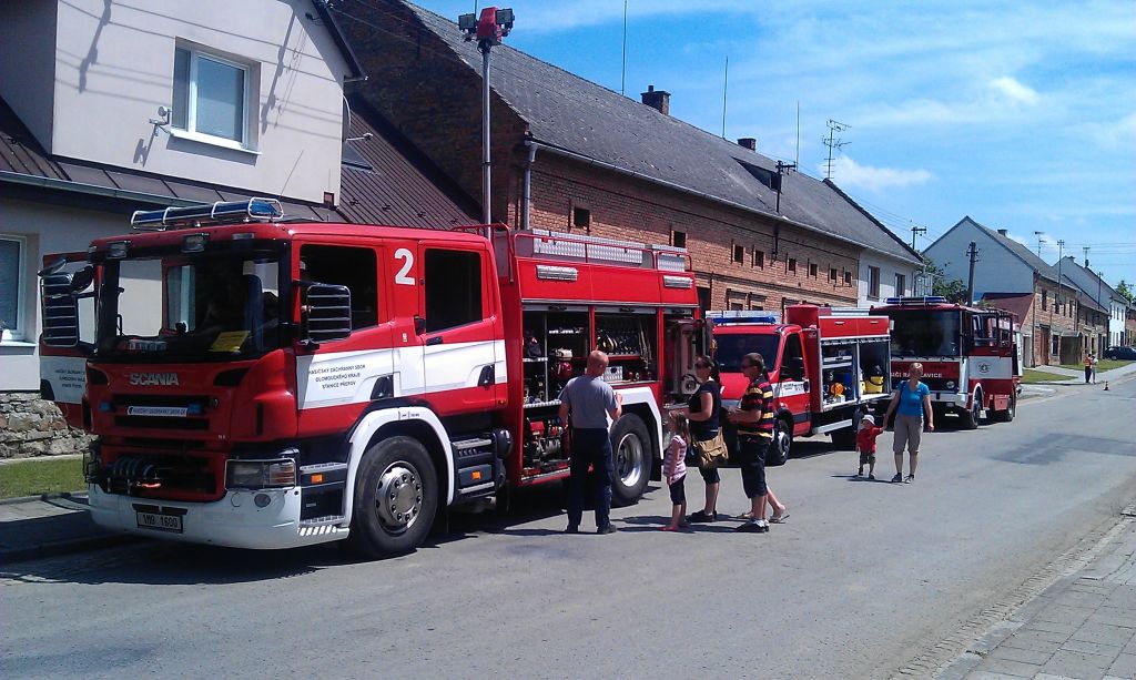 20130615_hradcany100let01.jpg