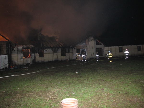 2013_12_21 Pozar novostavby RD Terlicko 07.jpg