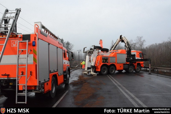 2014_01_04 DN cisterny s popilkem 07.jpg