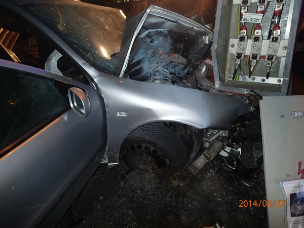 2014_03_06 DN osobniho automobilu Zator 03.jpg